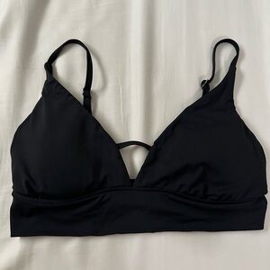 Black O’Neill swim top